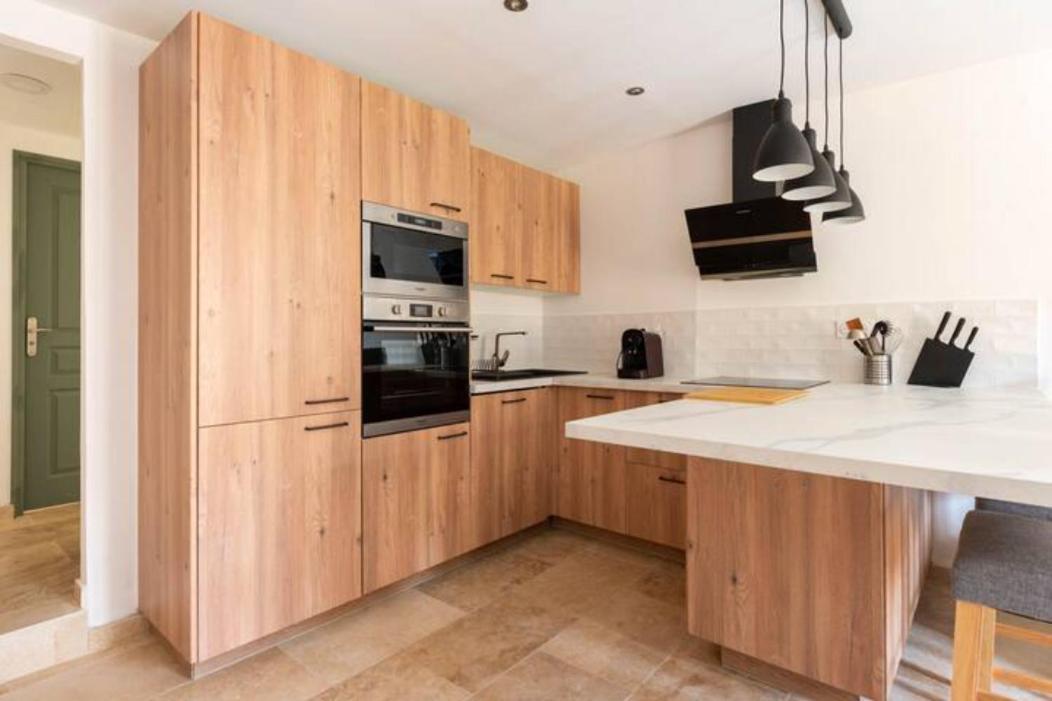Le Marronnier 3: Superbe Appart Au Coeur De La Petite Venise LʼIsle-sur-la-Sorgue Exterior foto